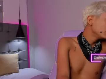 nicky_mart – webcam model profile photo Image 4