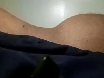 AdelleHayes – webcam model profile photo Image 2