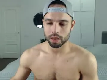 MayaHiper – webcam model profile photo Image 14