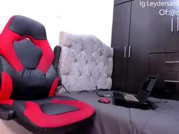 ostensalvatore – webcam model profile photo