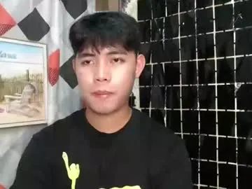 iamsomeone1234 – webcam model profile photo Image 2