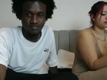 BellaLeen – webcam model profile photo Image 2