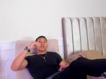 kalisa_pearl – webcam model profile photo Image 11