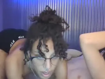 daani_hott – webcam model profile photo Image 2