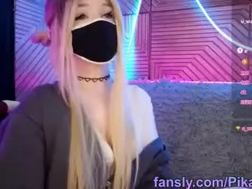 CindyCall – webcam model profile photo Image 19