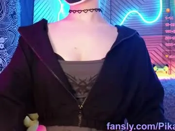 CindyCall – webcam model profile photo Image 9