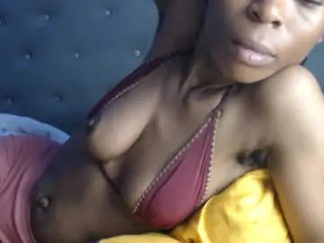 EmiliaWalker – webcam model profile photo Image 9