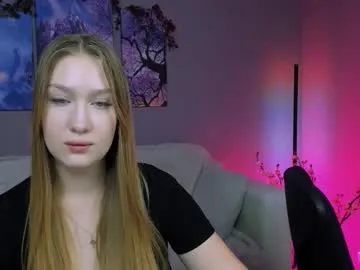 CarolinePrescott – webcam model profile photo Image 14