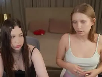 pilowprincess – webcam model profile photo Image 18