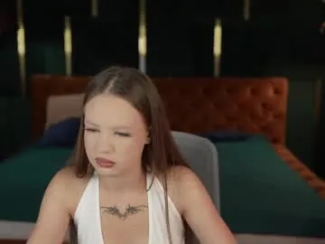 pilowprincess – webcam model profile photo Image 3