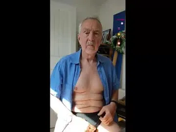 EmiliaWalker – webcam model profile photo Image 4