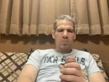 tomtimon11 – webcam model profile photo Image 17