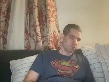 tomtimon11 – webcam model profile photo Image 6