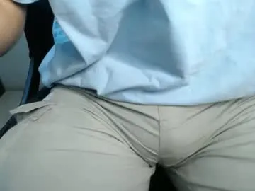 the_right_girl – webcam model profile photo Image 6