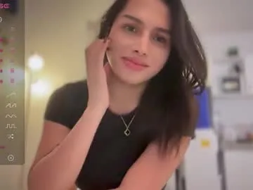 keranimaralaa33409304290 – webcam model profile photo Image 18