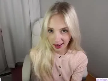 siriuscorvus cam session Image 7