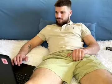 IsabellaEstrada – webcam model profile photo Image 2