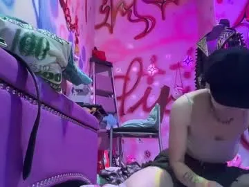 NicoleBosch – webcam model profile photo Image 4