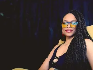 shreya_0 – webcam model profile photo Image 5