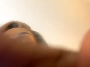 valeria_lewiis – webcam model profile photo Image 5