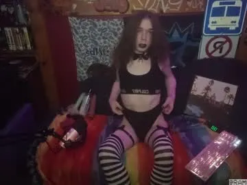 dollmeenu – webcam model profile photo Image 13