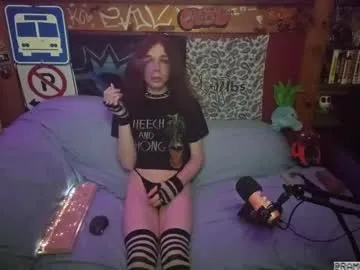 dollmeenu – webcam model profile photo Image 18