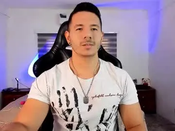 iamsomeone1234 – webcam model profile photo Image 18