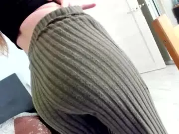 IngridMuller – webcam model profile photo Image 4