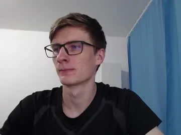 iamsomeone1234 – webcam model profile photo Image 5