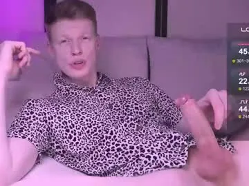 minahoneyy38 cam session Image 3