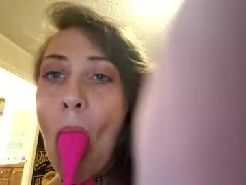 MiaKorz – webcam model profile photo Image 5