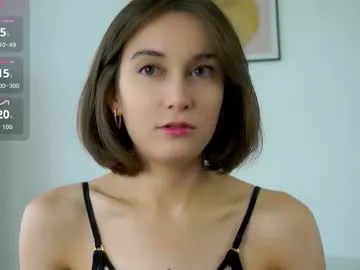 MillieGreco – webcam model profile photo Image 13