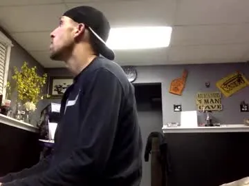 AdelinaLuuna – webcam model profile photo Image 3