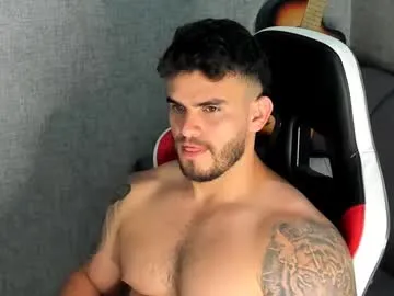 lau__1 – webcam model profile photo Image 15