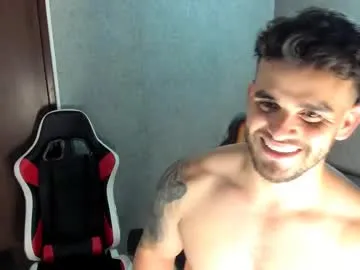 lau__1 – webcam model profile photo Image 17