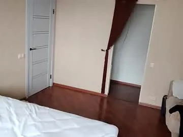 golden_alinee – webcam model profile photo Image 5