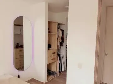 mochasins_ – webcam model profile photo Image 19