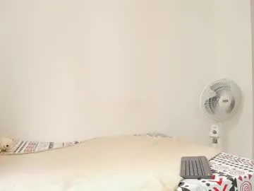 mochasins_ – webcam model profile photo Image 5