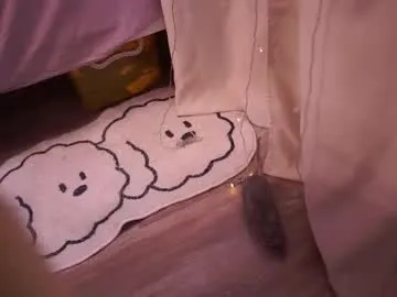 monicaflower – webcam model profile photo Image 3