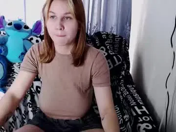 EmiliaWalker – webcam model profile photo Image 14