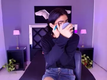 sara_shrma – webcam model profile photo Image 4