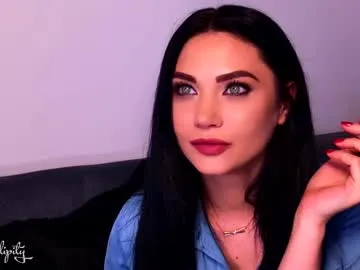 AddisonArt – webcam model profile photo Image 2