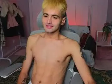 EmiliaWalker – webcam model profile photo Image 4