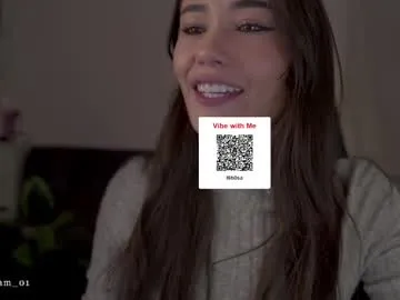 LorineSwan – webcam model profile photo Image 13