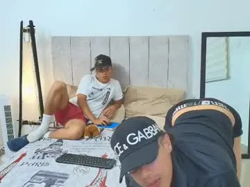 mae_nathan – webcam model profile photo Image 12