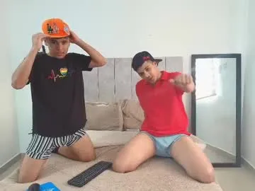 mae_nathan – webcam model profile photo Image 13