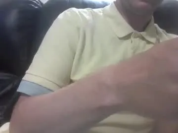 IsabelaGuerra – webcam model profile photo Image 2