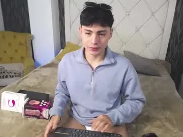 ap_couple – webcam model profile photo Image 7