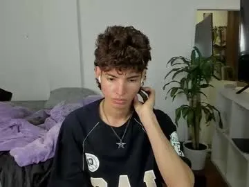 brownboy6999 – webcam model profile photo Image 10