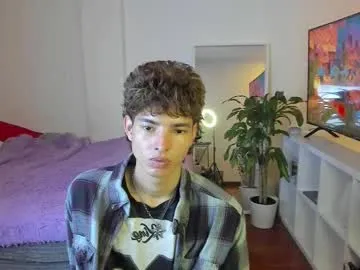 brownboy6999 – webcam model profile photo Image 4